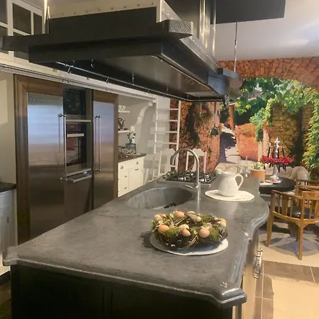 Homestay Rosis Gaestezimmer