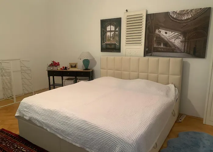 Séjour chez l'habitant Rosis Gaestezimmer